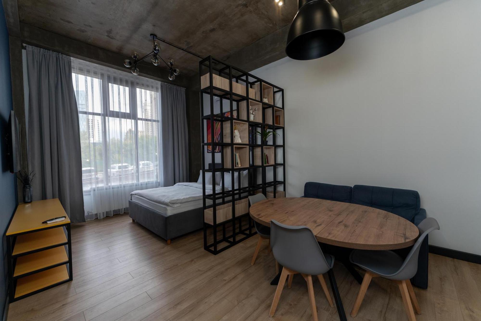 Apart Hotel Loft Alma-Ata Buitenkant foto