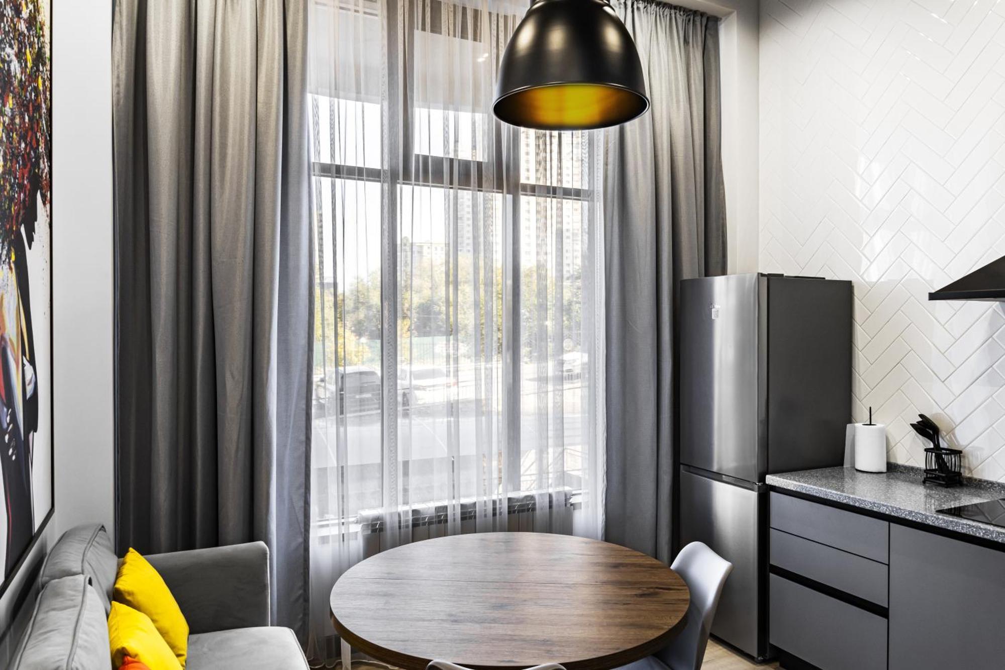 Apart Hotel Loft Alma-Ata Buitenkant foto