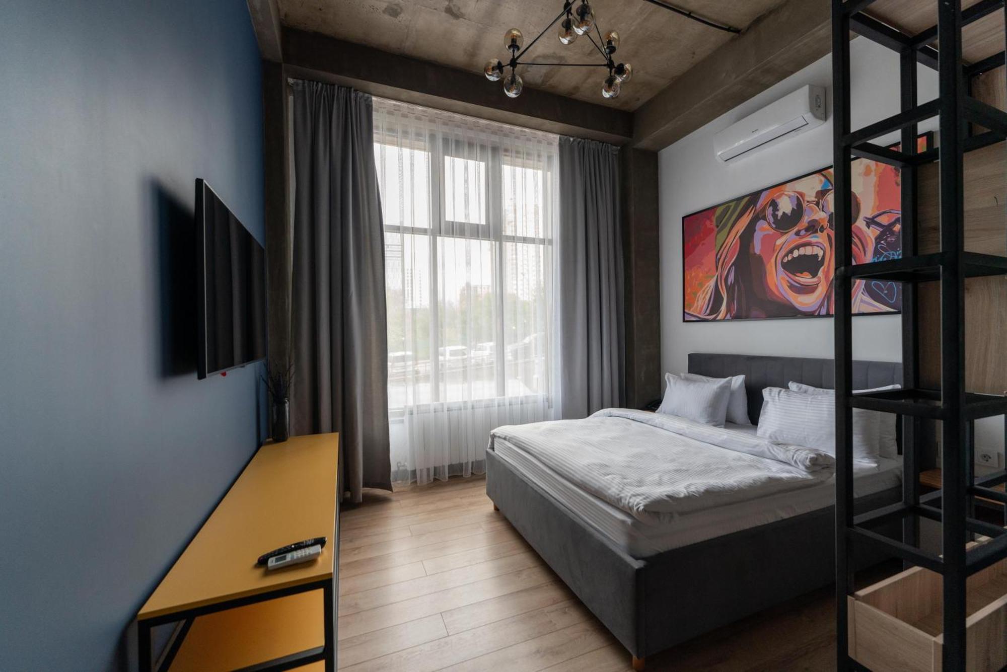 Apart Hotel Loft Alma-Ata Buitenkant foto