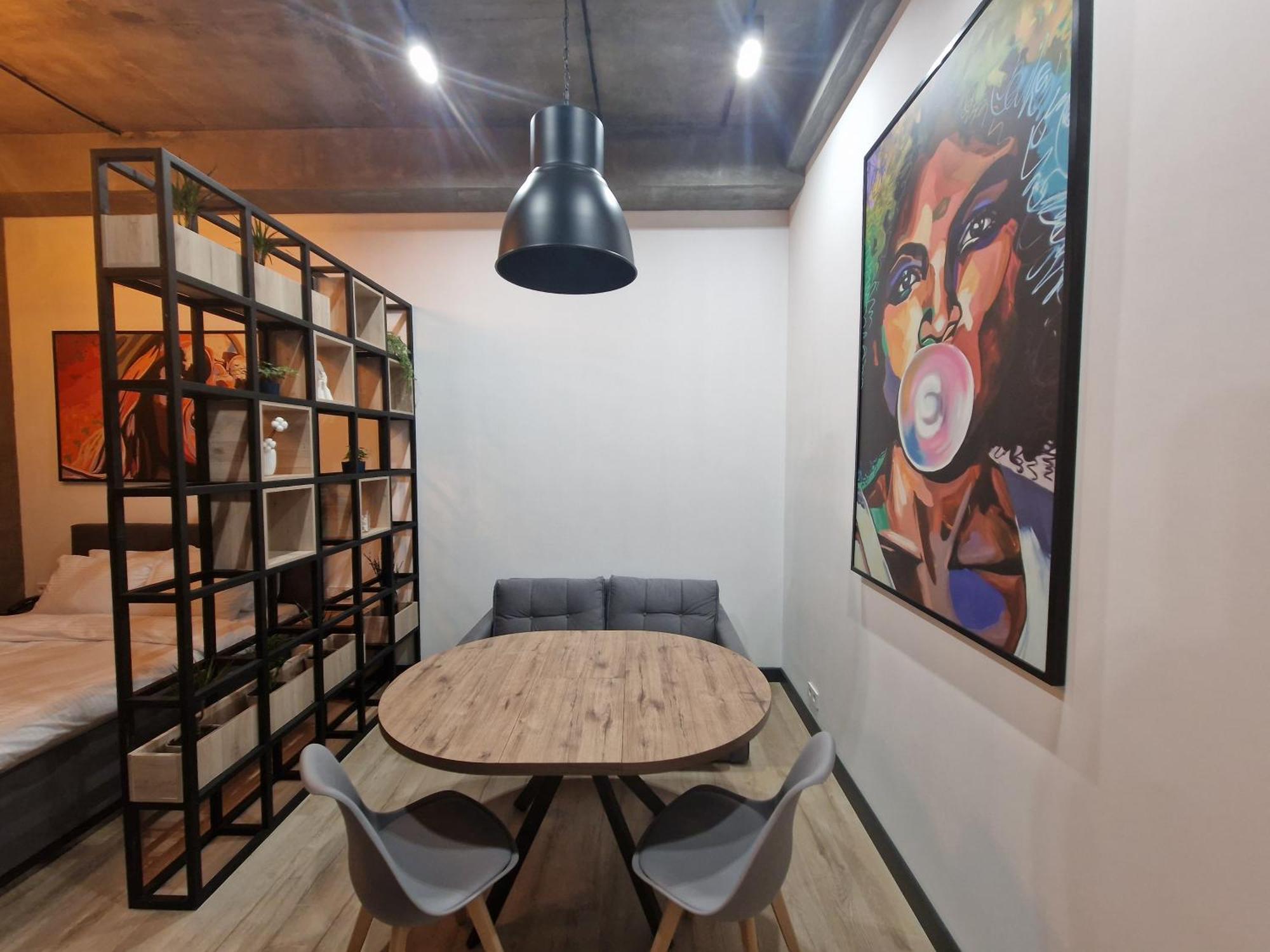 Apart Hotel Loft Alma-Ata Buitenkant foto